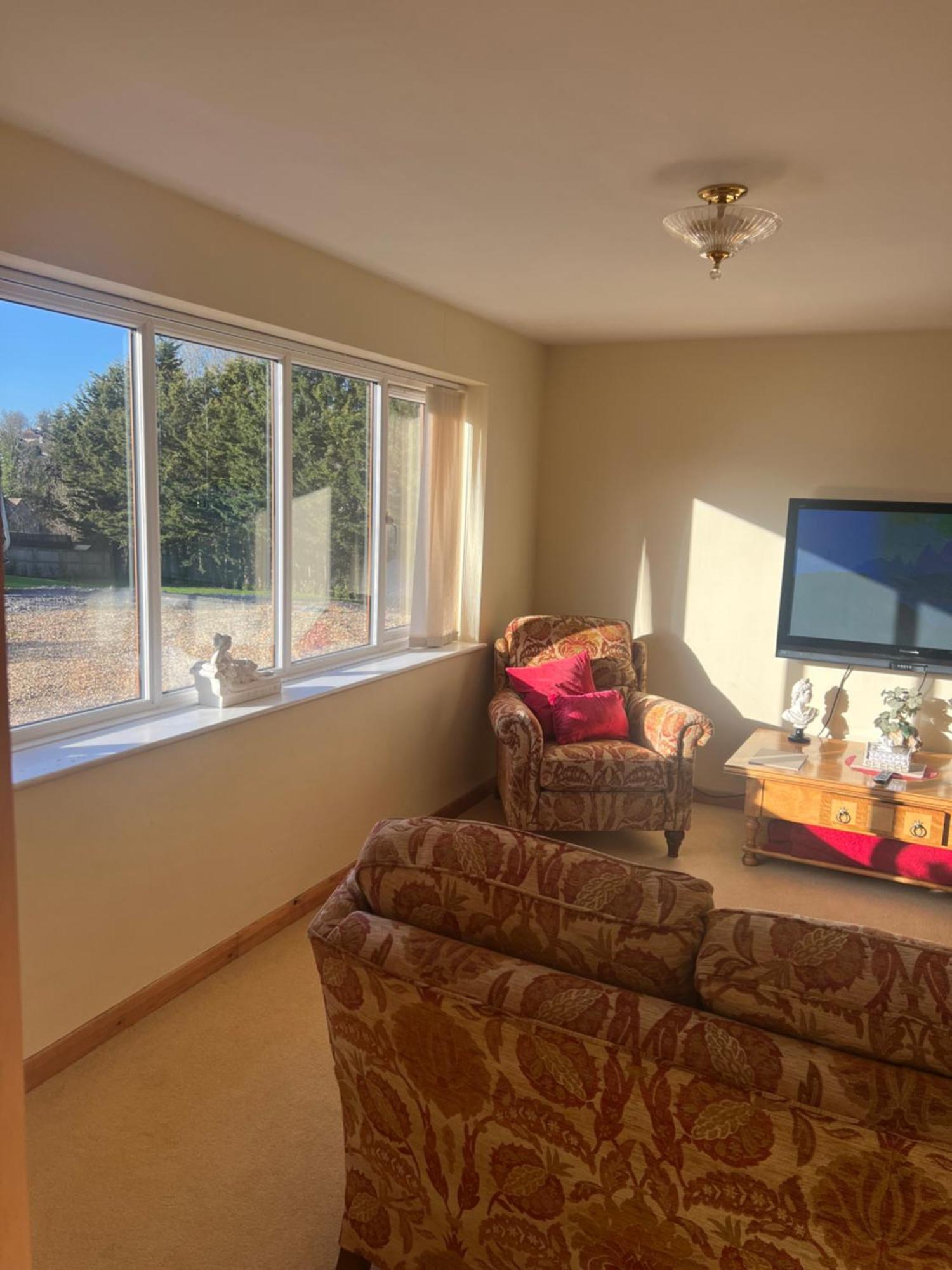 Highcroft House Villa Коршам Екстериор снимка