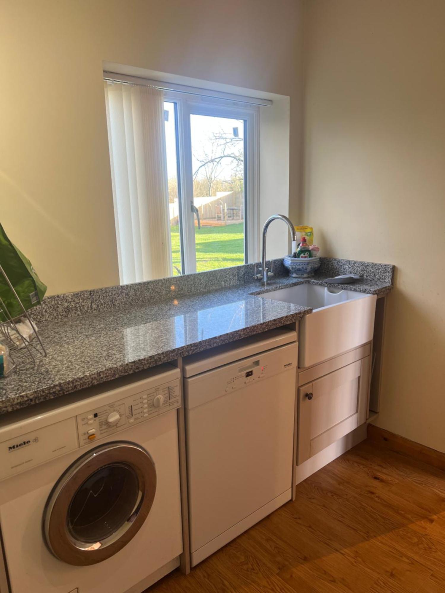 Highcroft House Villa Коршам Екстериор снимка